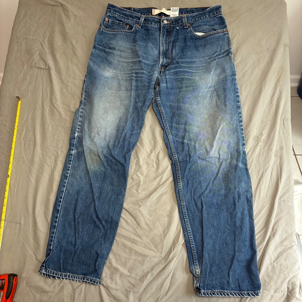 Levis 550 Relaxed Fit Jeans Mens 38x32 Blue Denim Medium Wash 100% Cotton